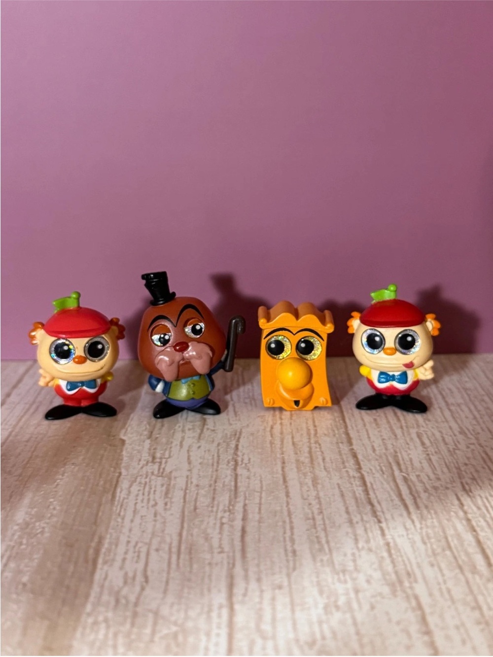 Tweedle Twins, Doorknob, Walrus Disney Doorables